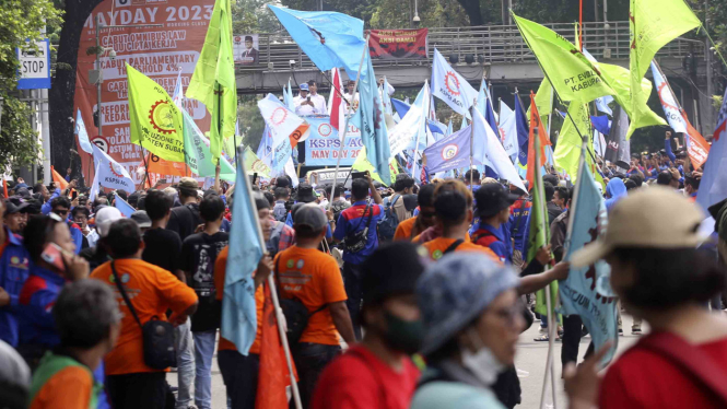 Aksi Buruh Peringati May Day 2023
