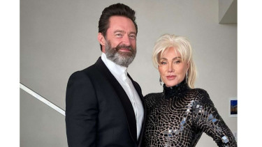 Hugh Jackman yang merupakan pemeran Wolverine dan istri, Deborra-Lee Furness