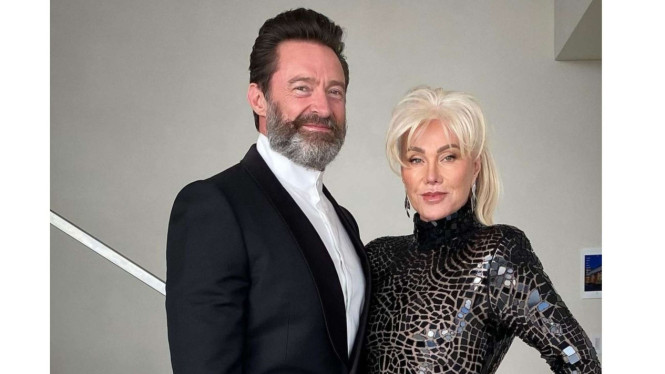 Hugh Jackman yang merupakan pemeran Wolverine dan istri, Deborra-Lee Furness