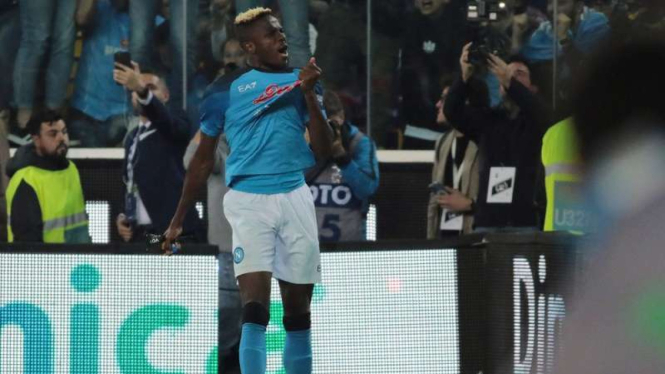 Pemain Napoli, Victor Osimhen rayakan gol
