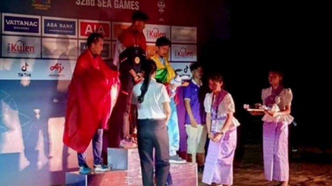Acara pengalungan medali emas SEA Games