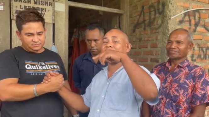 Ladis Jeharum dan Matius Siagian saat negosiasi batalkan demonstrasi