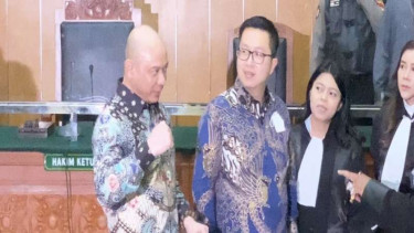 Irjen Teddy Minahasa
