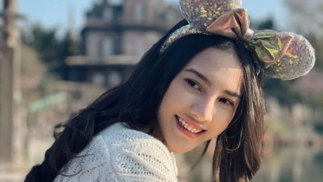 Anya Geraldine
