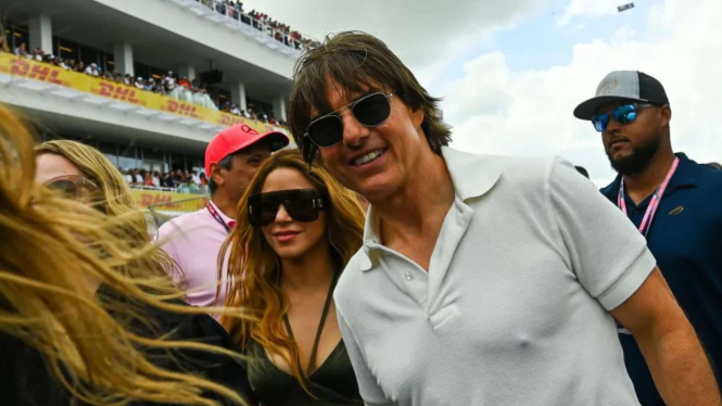 Shakira dan Tom Cruise