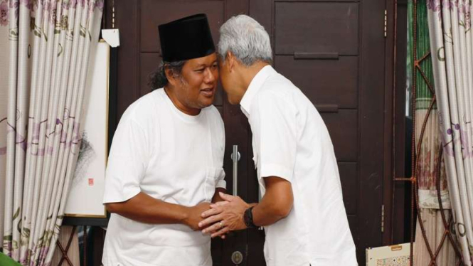 Ganjar Pranowo, sowan ke kediaman Gus Muwafiq