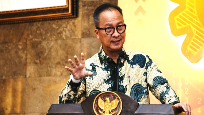 Menteri Perindustrian, Agus Gumiwang Kartasasmita