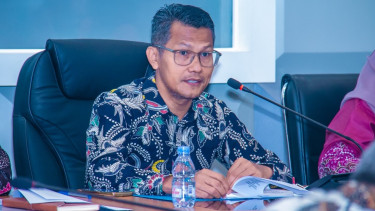 Juru Bicara Kementerian Perindustrian, Febri Hendri Antoni Arif
