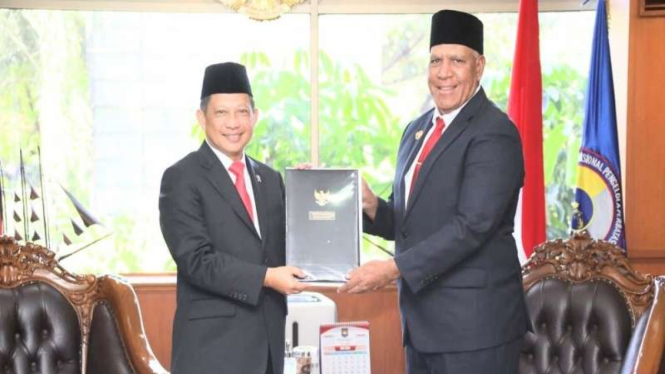 Jabatan Paulus Waterpauw sebagai Pj Gubernur diperpanjang 