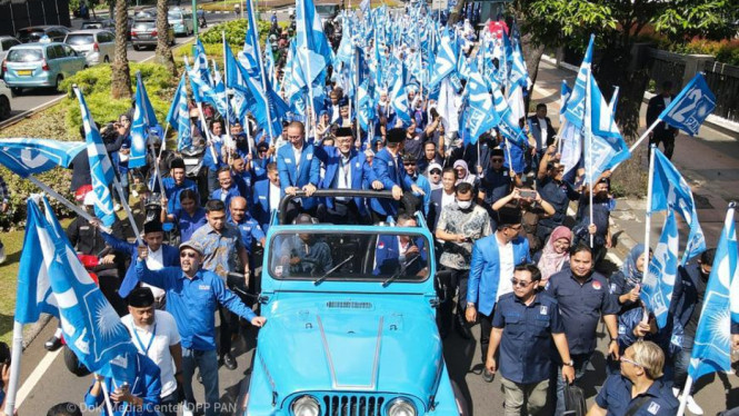 Zulkifli Hasan Pimpin Langsung Pendaftaran Bacaleg PAN ke KPU