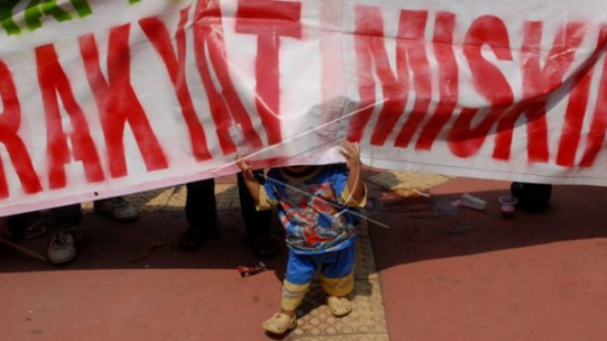 Rakyat Indonesia jatuh miskin (Foto:Antara)