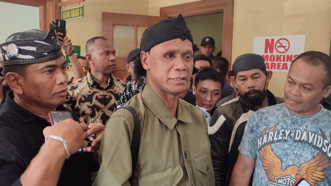 Hercules Sambangi PN Bandung, Jawa Barat