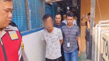 Tukang odong-odong berinisial RIS ditangkap polisi karena aksi cabul.