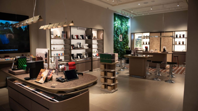 Butik Nespresso di PIK Avenue.