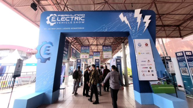 Periklindo Electric Vehicle Show (PEVS 2023)