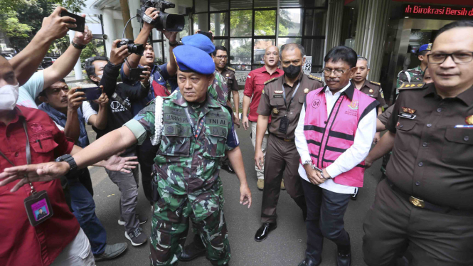 Menkominfo Johnny G Plate Tersangka 