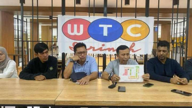 Paguyuban Pedagang Malang Plaza memutuskan kembali berjualan di Gedung Sarinah. 