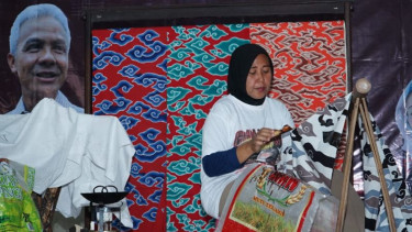 Aksi simpatisan pendukung Ganjar Pranowo di Kabupaten Cirebon.