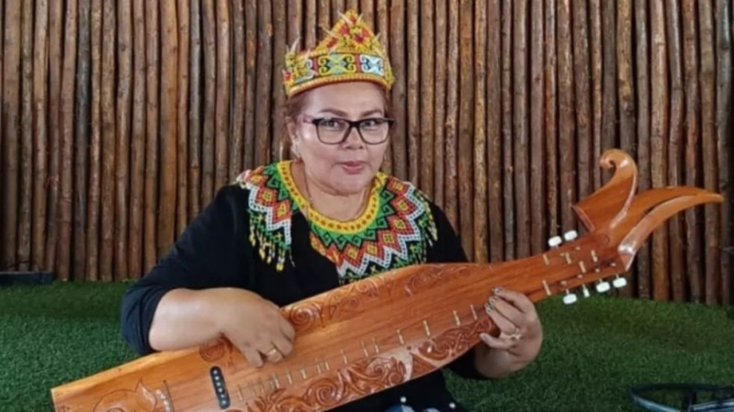 Eva Manurung. 