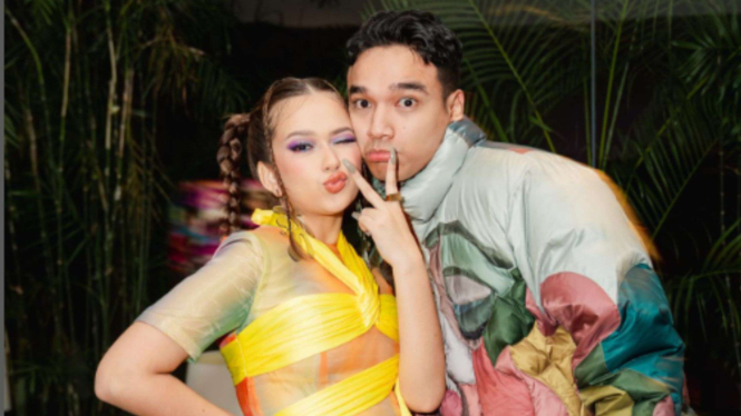 Fadly Faisal dan Rebecca Klopper