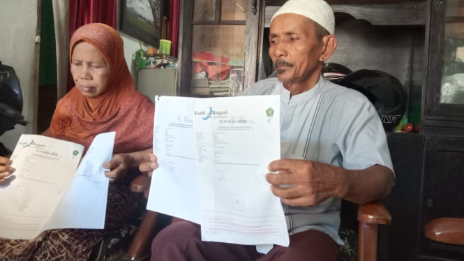 Anwar Can, diberhentikan dari tempatnya bekerja karena izin berhaji