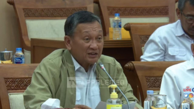 Menteri ESDM, Arifin Tasrif jelaskan persoalan izin ekspor mineral ke DPR.