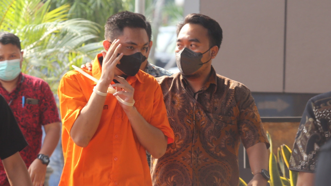 Penampakan Mario Dandy Tiba di Kejaksaan Negeri Jaksel