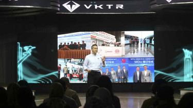 Anindya N. Bakrie, Presiden Komisaris PT VKTR Teknologi Mobilitas Tbk