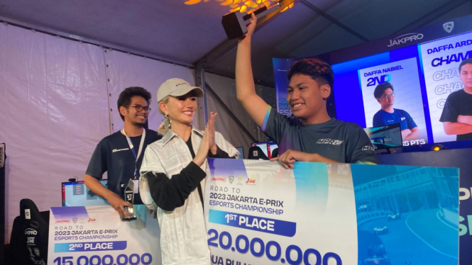 Agnez Mo meriahkan gelaran Road to 2023 Jakarta E-Prix Esports Championship