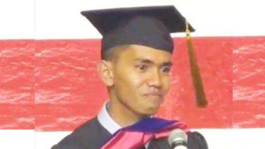 Ahmad Munjizun (32) pria asal Lombok yang raih gelar Doktor di AS