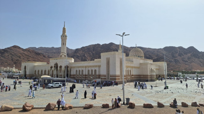 Masjid Syuhada di Jabal Uhud Madinah