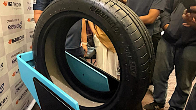 VIVA Otomotif: Ban Hankook iON Race untuk balap Formula E