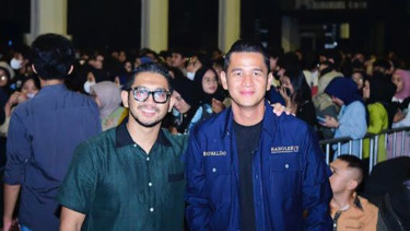 Co Promotor Hangout Playlist