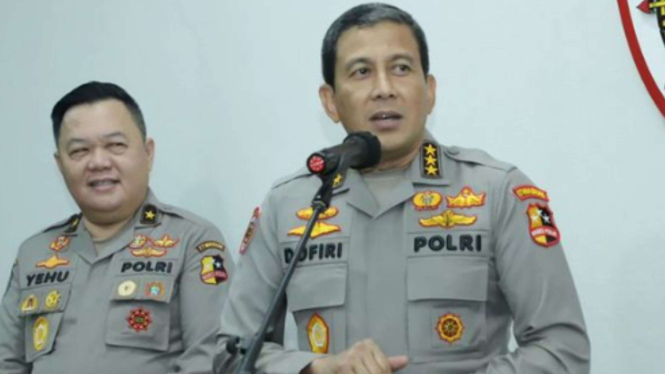 Brigjen Pol Yehu Wangsajaya dan Komjen Ahmad Dofitri