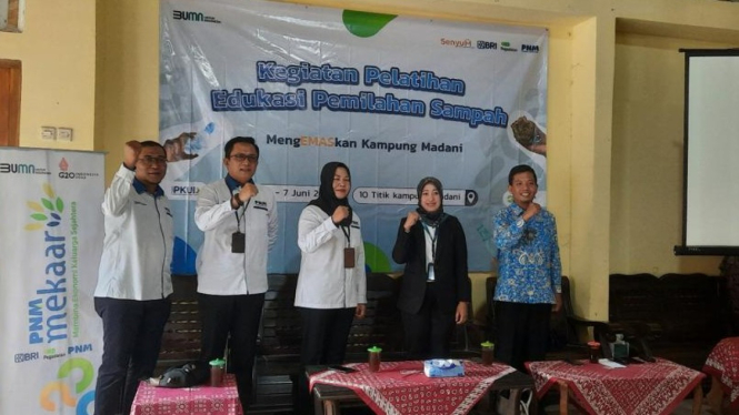 PNM melakukan edukasi kepada nasabah ultra mikro binaannya