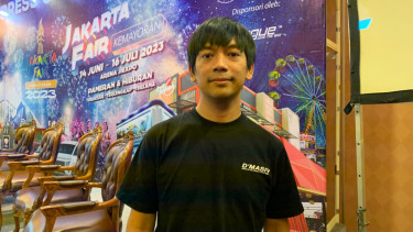 Rian DMASIV.