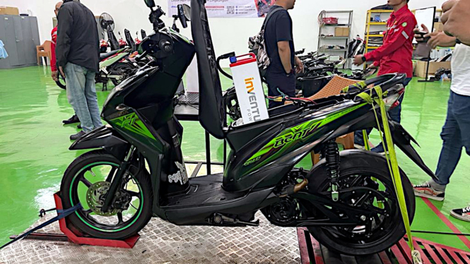 VIVA Otomotif: Motor listrik hasil konversi