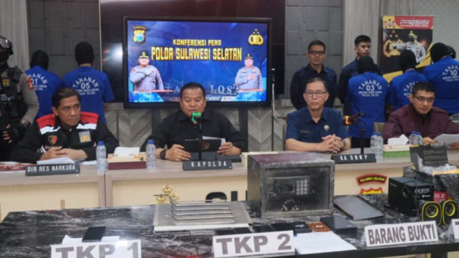 Polda Sulsel gelar jumpa pers kasus bunker narkoba di kampus Universitas Negeri Makassar (UNM).
