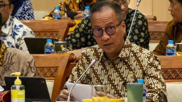 Menteri Perindustrian, Agus Gumiwang Kartasasmita