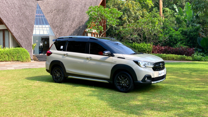 VIVA Otomotif: Suzuki New XL7 Hybrid