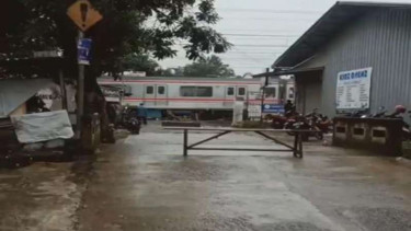 Perlintasan sebidang Rawa Indah Cipayung Ditutup pasca Kecelakaan Kereta Api