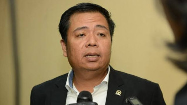 Ketua Komisi V DPR RI, Lasarus