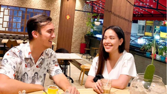 Rendy Kjaernett dan Lady Veronica Nayoan