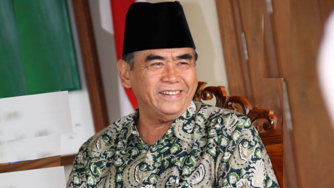 Pimpinan Pondok Pesantren Al Zaytun, Indramayu, Panji Gumilang