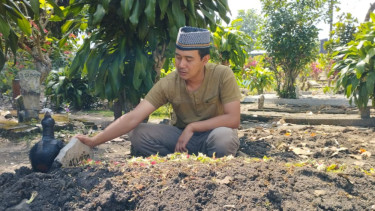 Imam Jazuli ayah dari Alvito Ganiyu Maulidan yang meninggal di RSPH Malang 