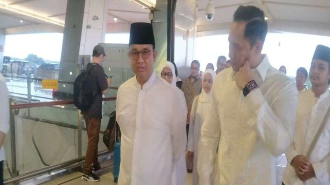 Anies Baswedan di Terminal 3 Bandara Soekarno-Hatta.