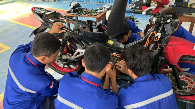 Kemenperin Gelar Bimtek Konversi Motor Listrik