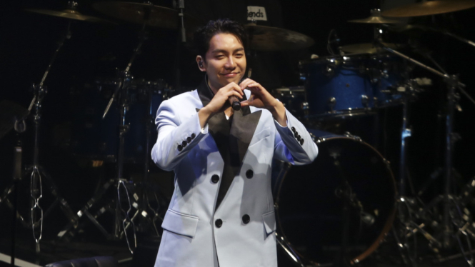 Konser Lee Sung Gi