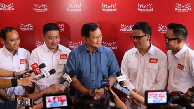Prabowo Subianto Makan Siang Dengan Jurnallis, Juragan 99, Arief Muhammad