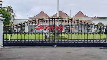 Jokowi dan cucunya di Istana Kepresidenan Yogyakarta Gedung Agung